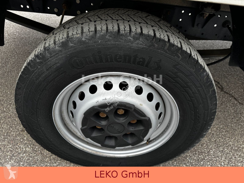 Furgoneta Iveco 35S12 Mit Carrier Xr 350