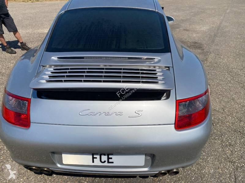 Véhicule utilitaire Porsche