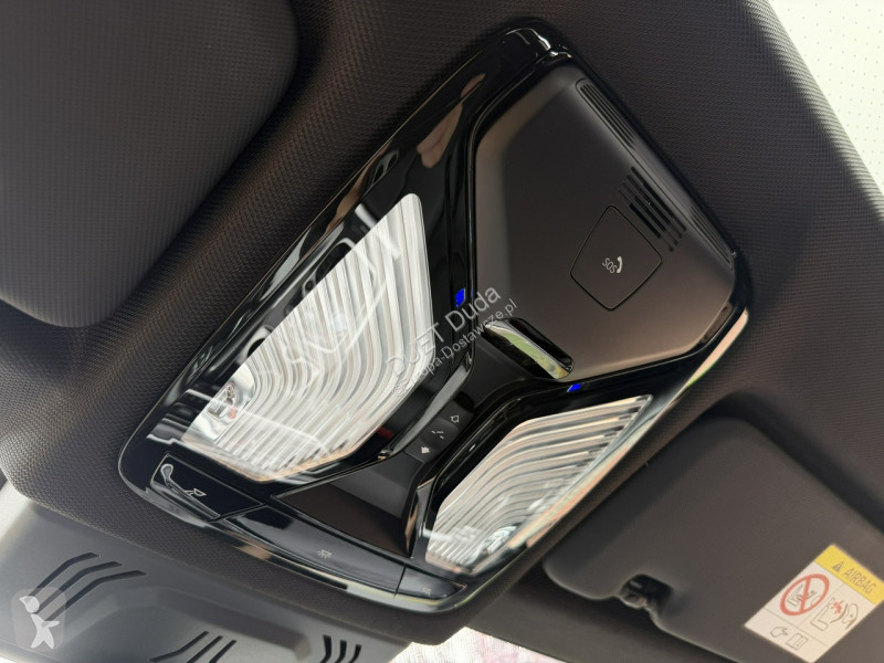 Samochód dostawczy BMW X6