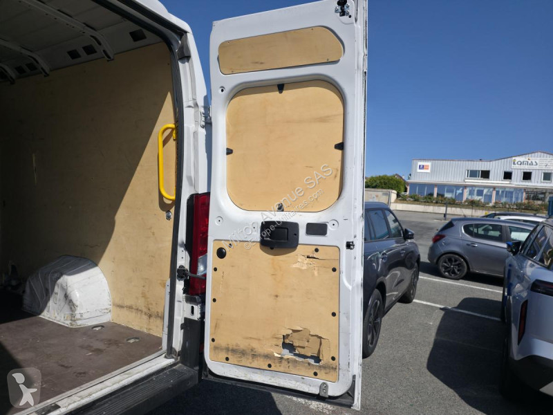 Véhicule utilitaire Fiat DUCATO Tôlé Business...