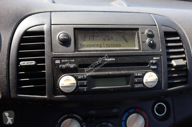 Furgoneta Nissan