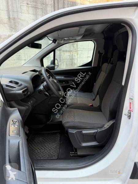 Furgoneta Toyota