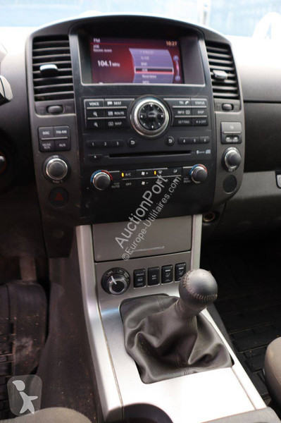 Autoutilitară Nissan