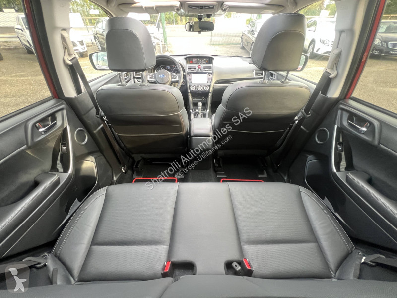 Samochód dostawczy Subaru Phase2 2.0 D 16V 4WD...