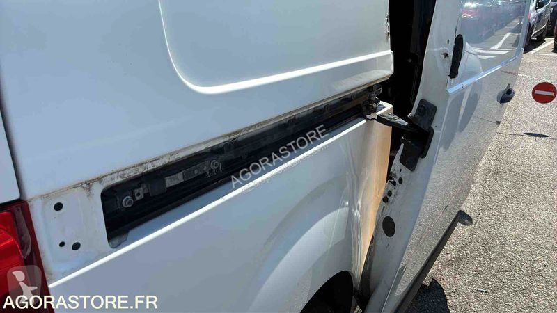 Véhicule utilitaire Peugeot EXPERT