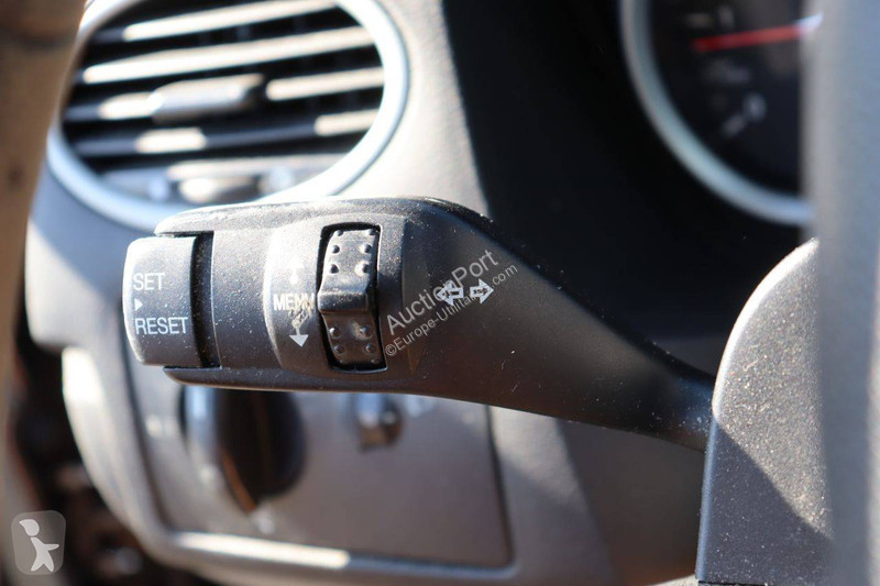 Véhicule utilitaire Ford