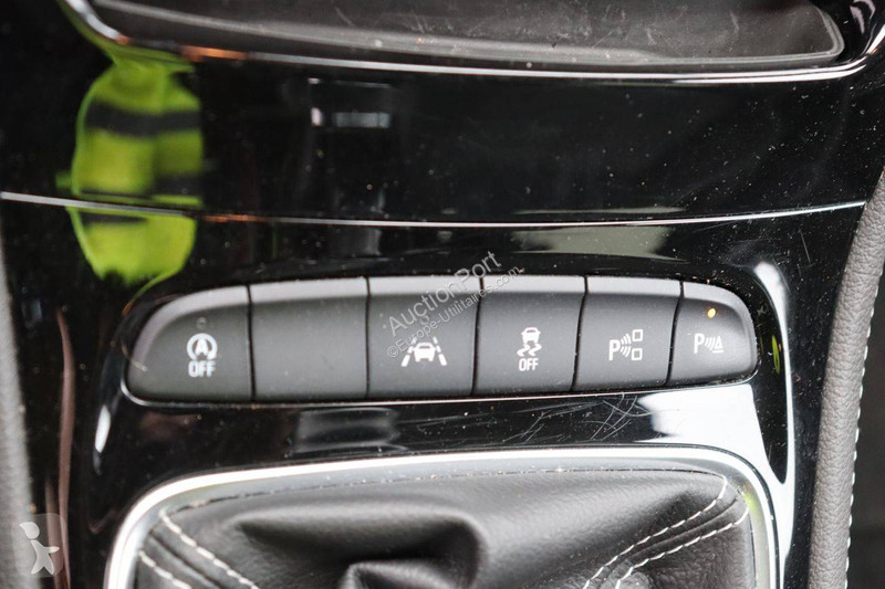 Véhicule utilitaire Opel