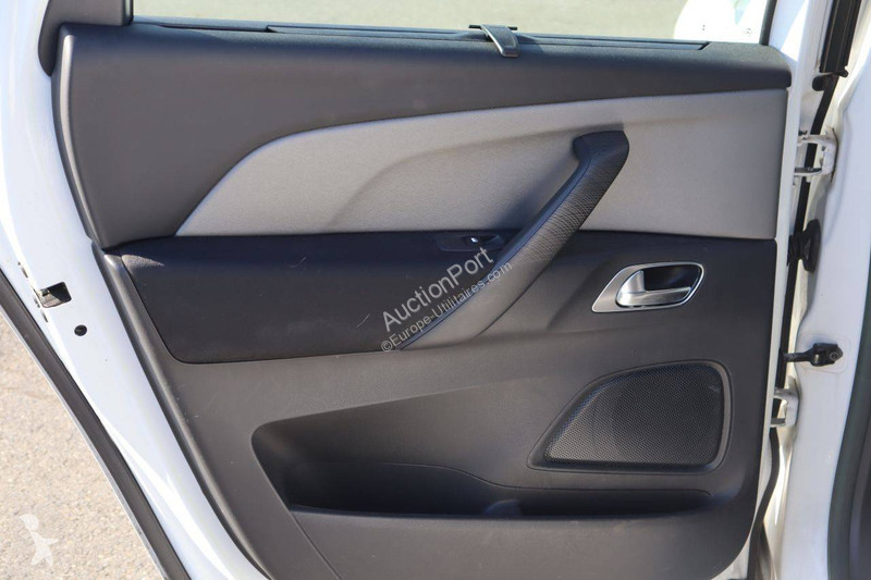 Véhicule utilitaire Citroën C4
