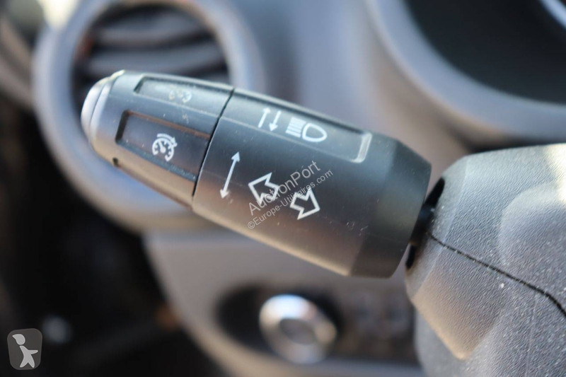 Véhicule utilitaire Opel