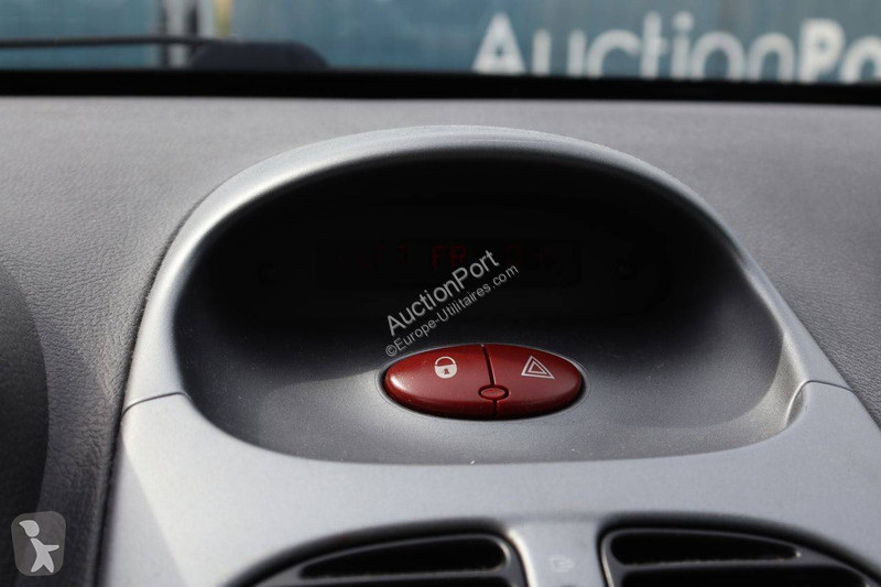 Véhicule utilitaire Peugeot