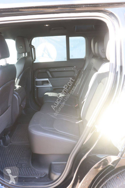 Véhicule utilitaire Land Rover