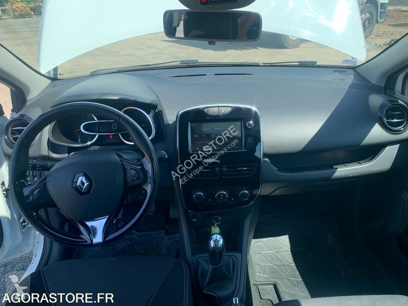 Véhicule utilitaire Renault CLIO