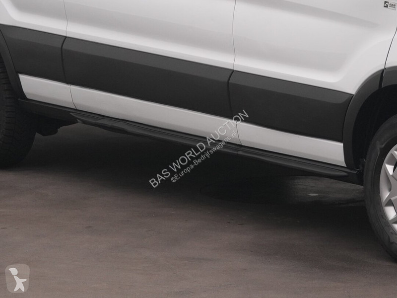 Véhicule utilitaire Ford e 184pk E-