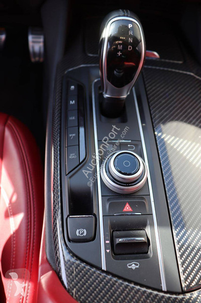 Nyttofordon Maserati SUV