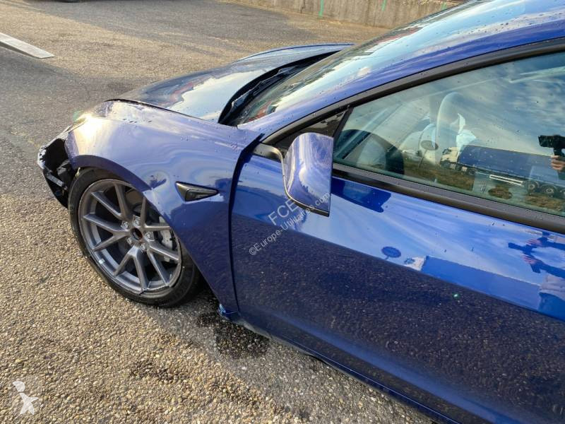 Véhicule utilitaire Tesla