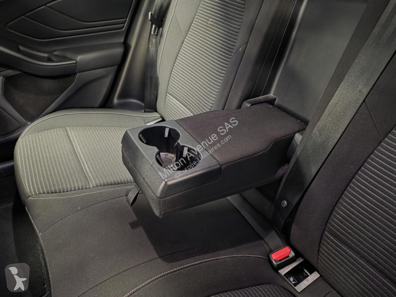 Véhicule utilitaire Ford FOCUS 1.0 EcoBoost...