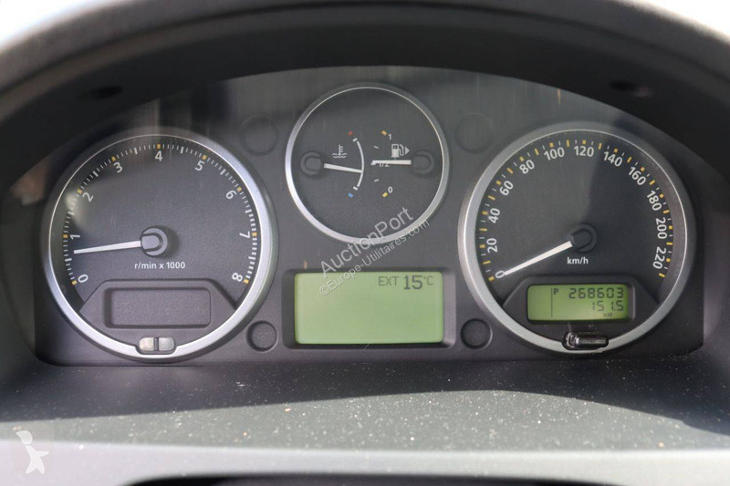 Véhicule utilitaire Land Rover HSE i6