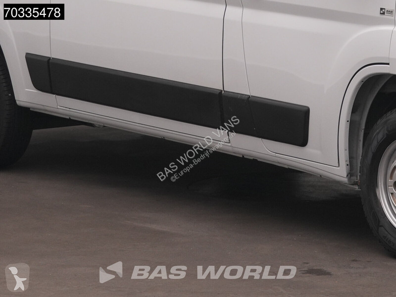 Véhicule utilitaire Opel 140PK L2H2 AC/Climate...
