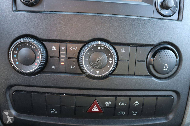 Véhicule utilitaire Mercedes