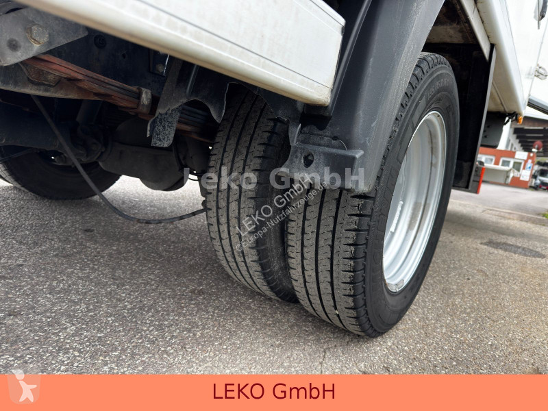 Iveco 35C14 van