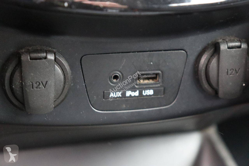 Hyundai i30 van