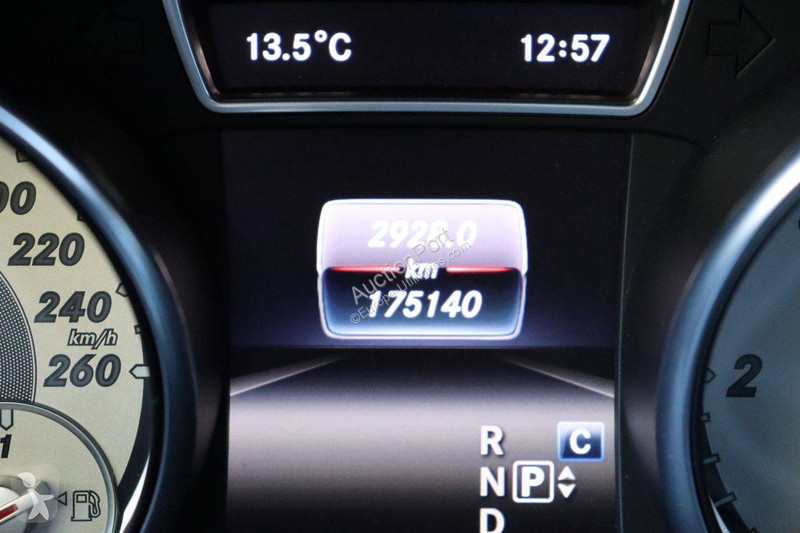 Bedrijfswagen Mercedes D GLA