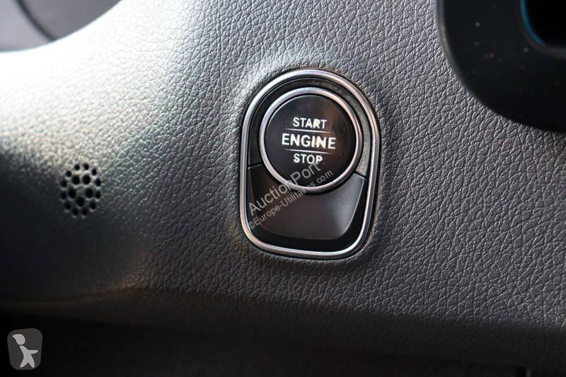Véhicule utilitaire Mercedes