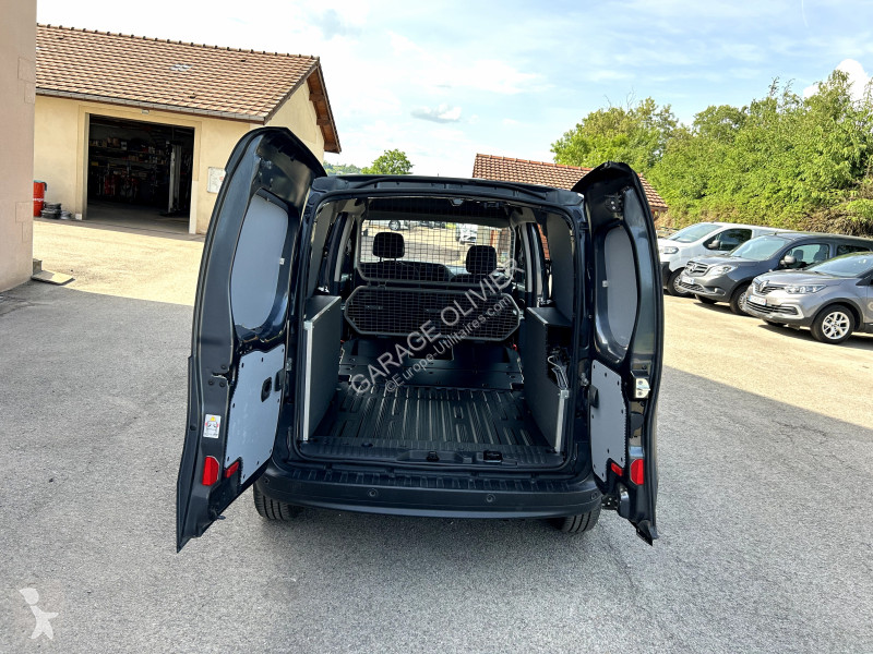 Véhicule utilitaire Mercedes Mixto Extra Long...