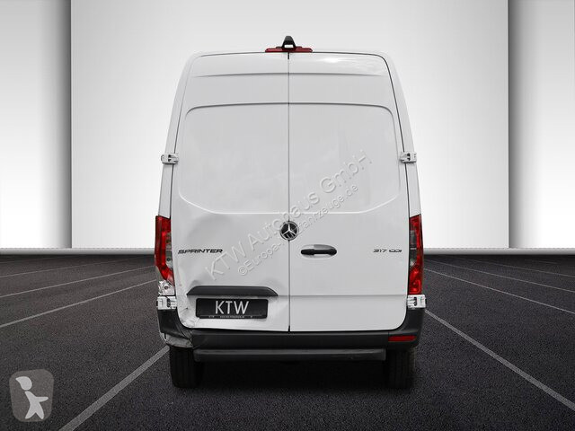 Veículo utilitário Mercedes 317...