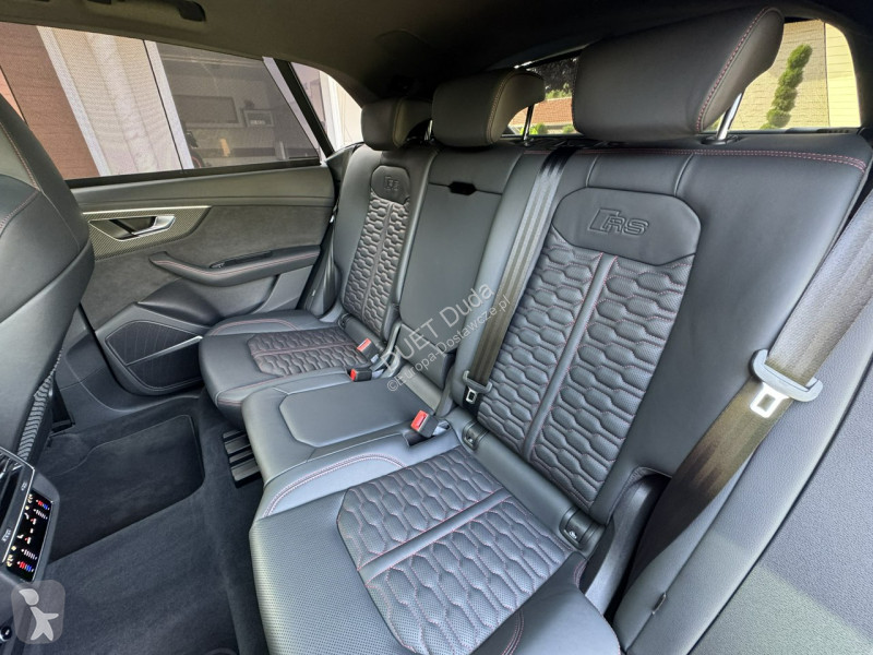 Véhicule utilitaire Audi RS Q8