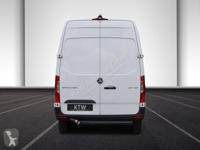 Autoutilitară Mercedes 317 CDI...