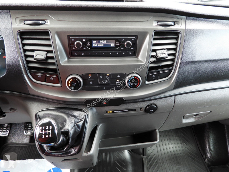Samochód dostawczy Ford  TRANSIT