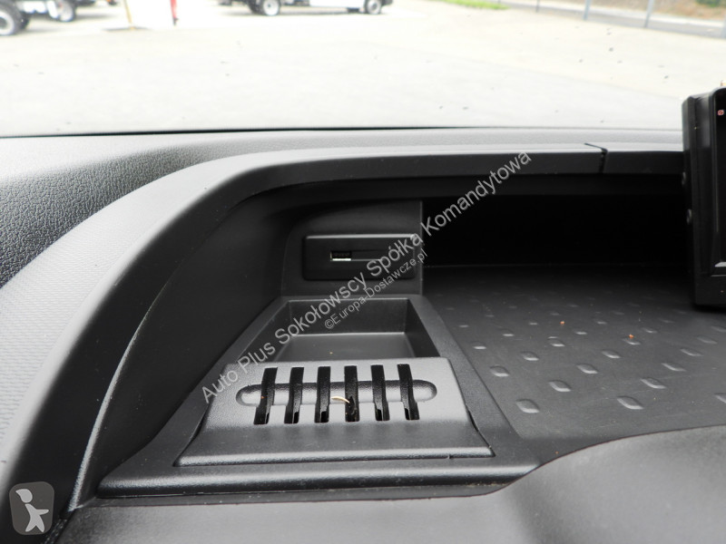 Véhicule utilitaire Renault  TRAFIC
