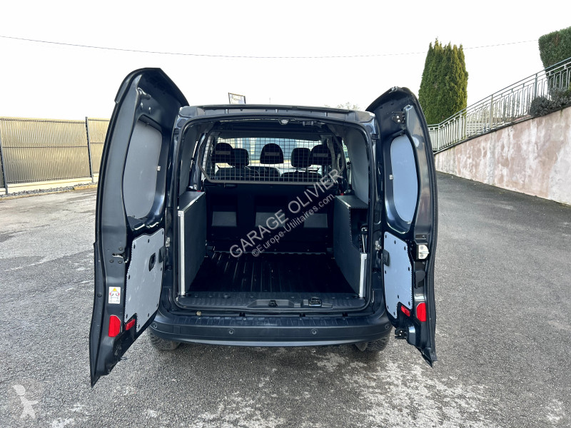 عربة نفعية Mercedes Mixto Extra Long 109 1.5...