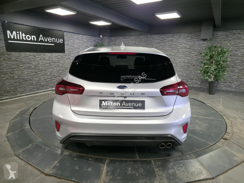 Véhicule utilitaire Ford FOCUS 1.0 EcoBoost...