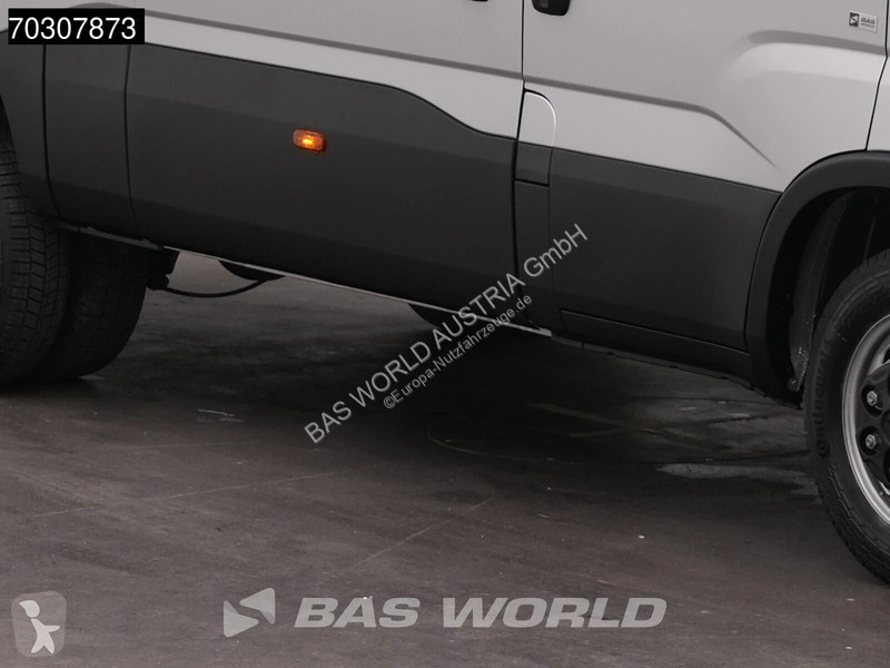 Véhicule utilitaire Iveco 35C21 Coming Soon!...