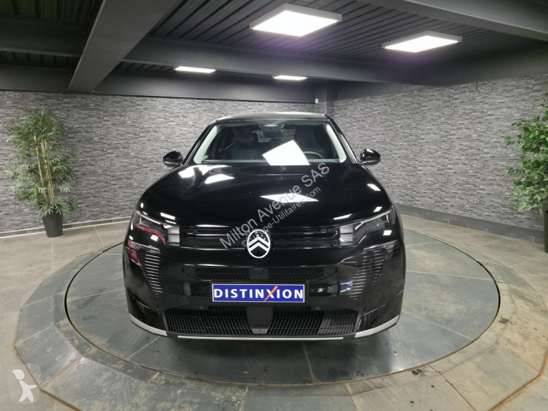 Véhicule utilitaire Citroën C5 AIRCROSS 1.2i...