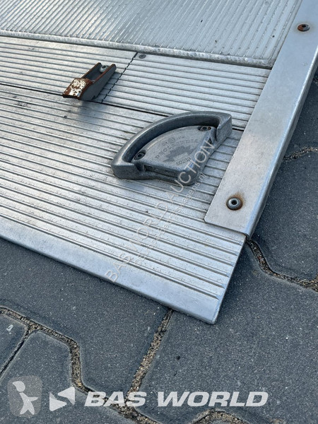 Véhicule utilitaire Opel 140PK