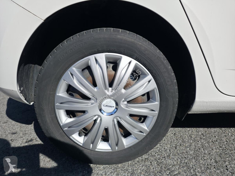 Samochód dostawczy Skoda FABIA 1.0 TSI - 95...