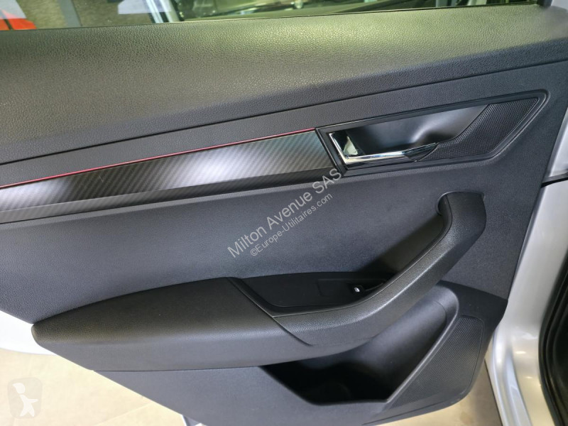 Samochód dostawczy Skoda KAROQ 2.0 TDI SCR -...