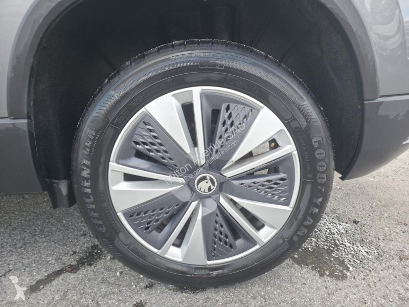 عربة نفعية Skoda KAROQ 2.0 TDI SCR - 116 - BV...