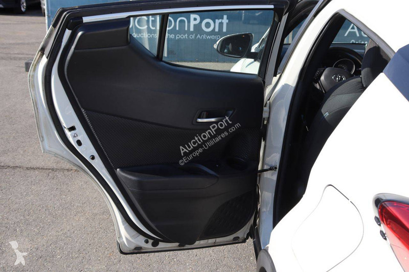 Autoutilitară Toyota Hybrid