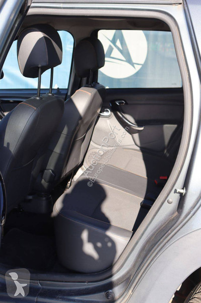 عربة نفعية Dacia