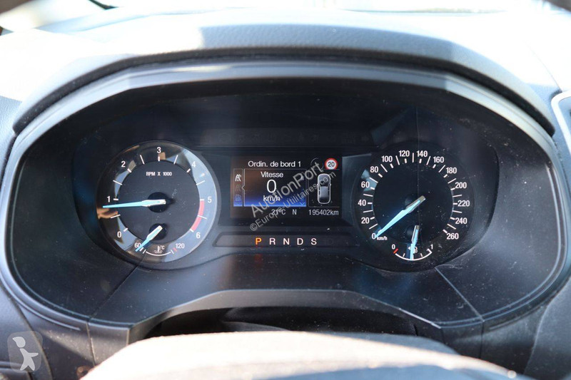 عربة نفعية Ford