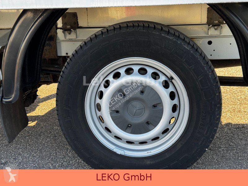 Samochód dostawczy Mercedes 313 Mit Thermoking...