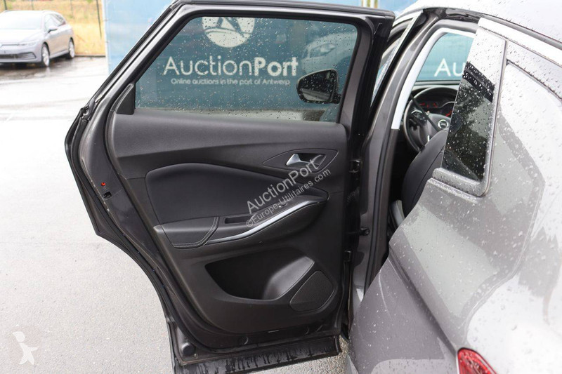 Véhicule utilitaire Opel