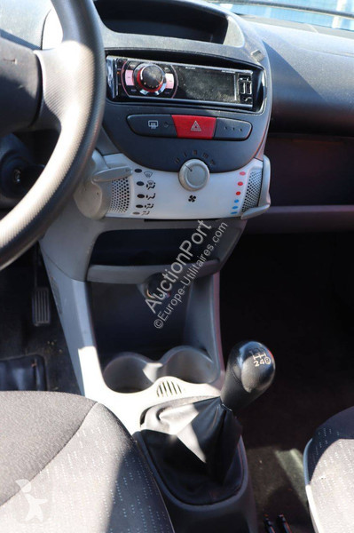 Véhicule utilitaire Peugeot