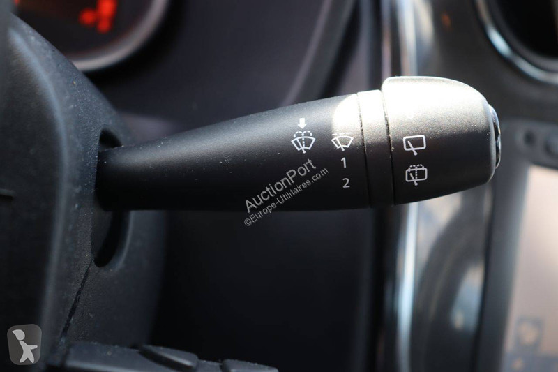 Véhicule utilitaire Dacia