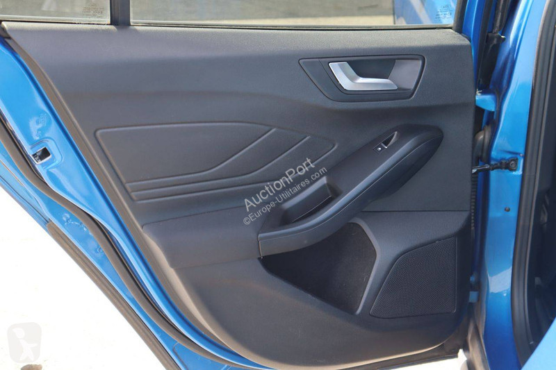 Véhicule utilitaire Ford