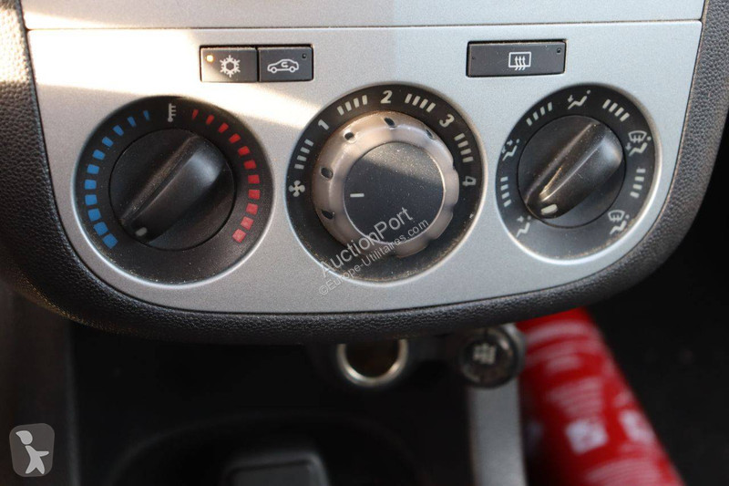 Véhicule utilitaire Opel